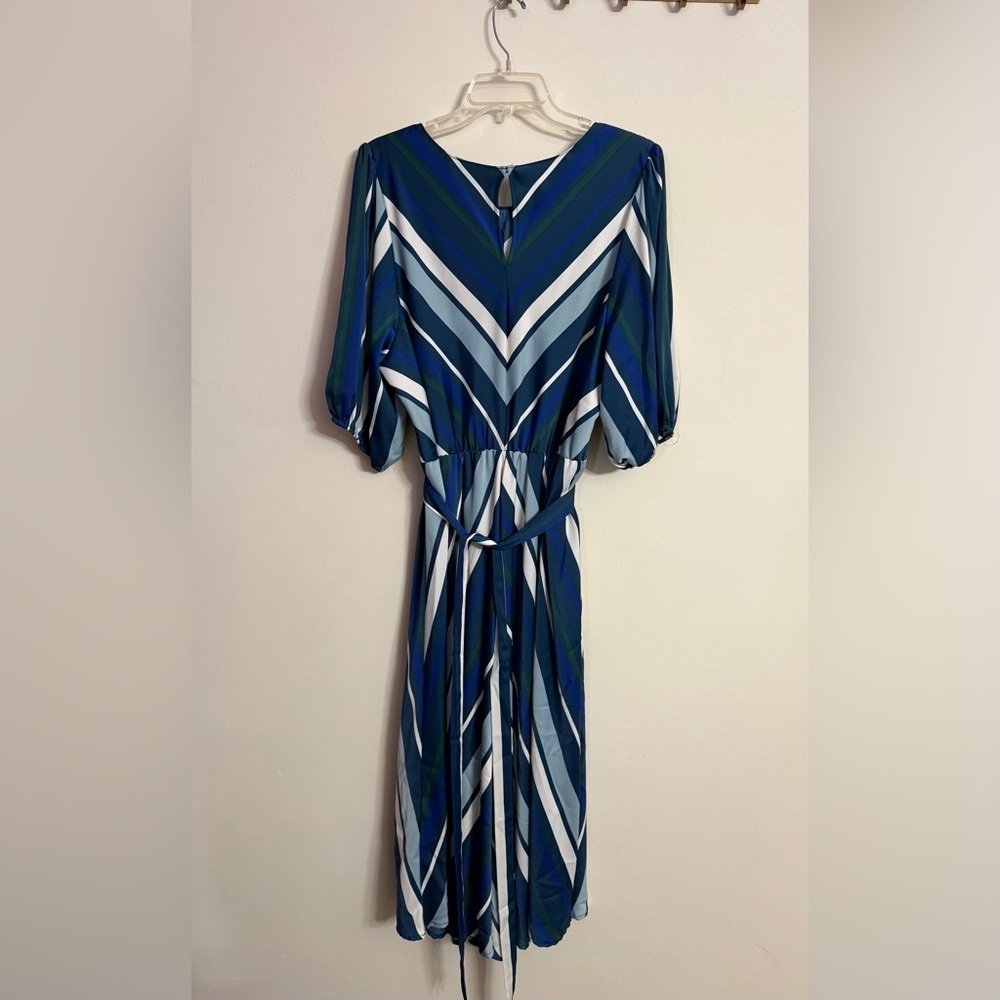 Eloquii Navy Blue White Green Striped Chevron Tie Waist Midi Dress size 20 - Picture 4 of 4